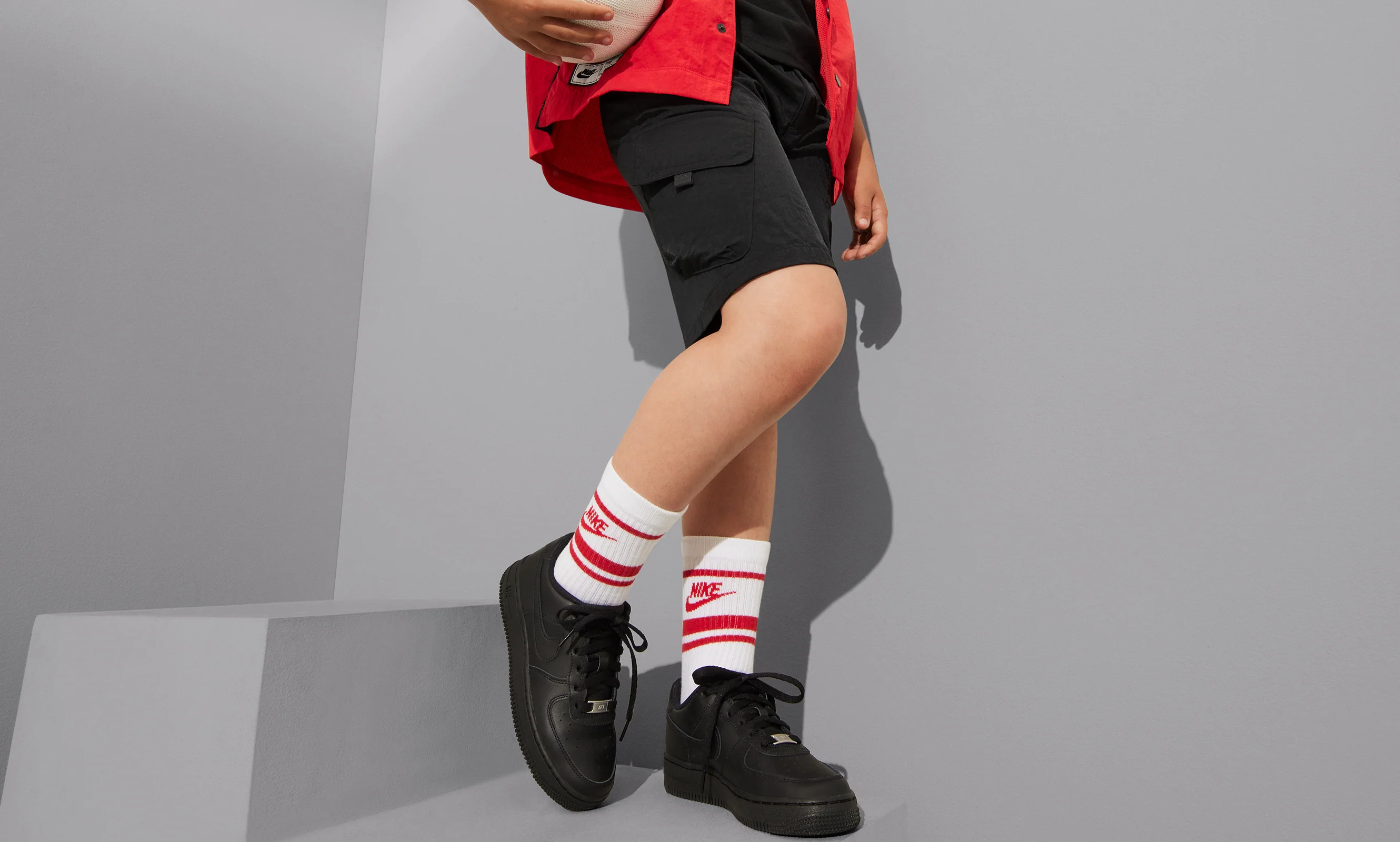 Air Force 1 LE Triple Black GS - Image 3