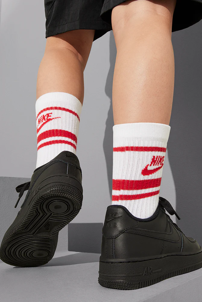 Air Force 1 LE Triple Black GS - Image 7