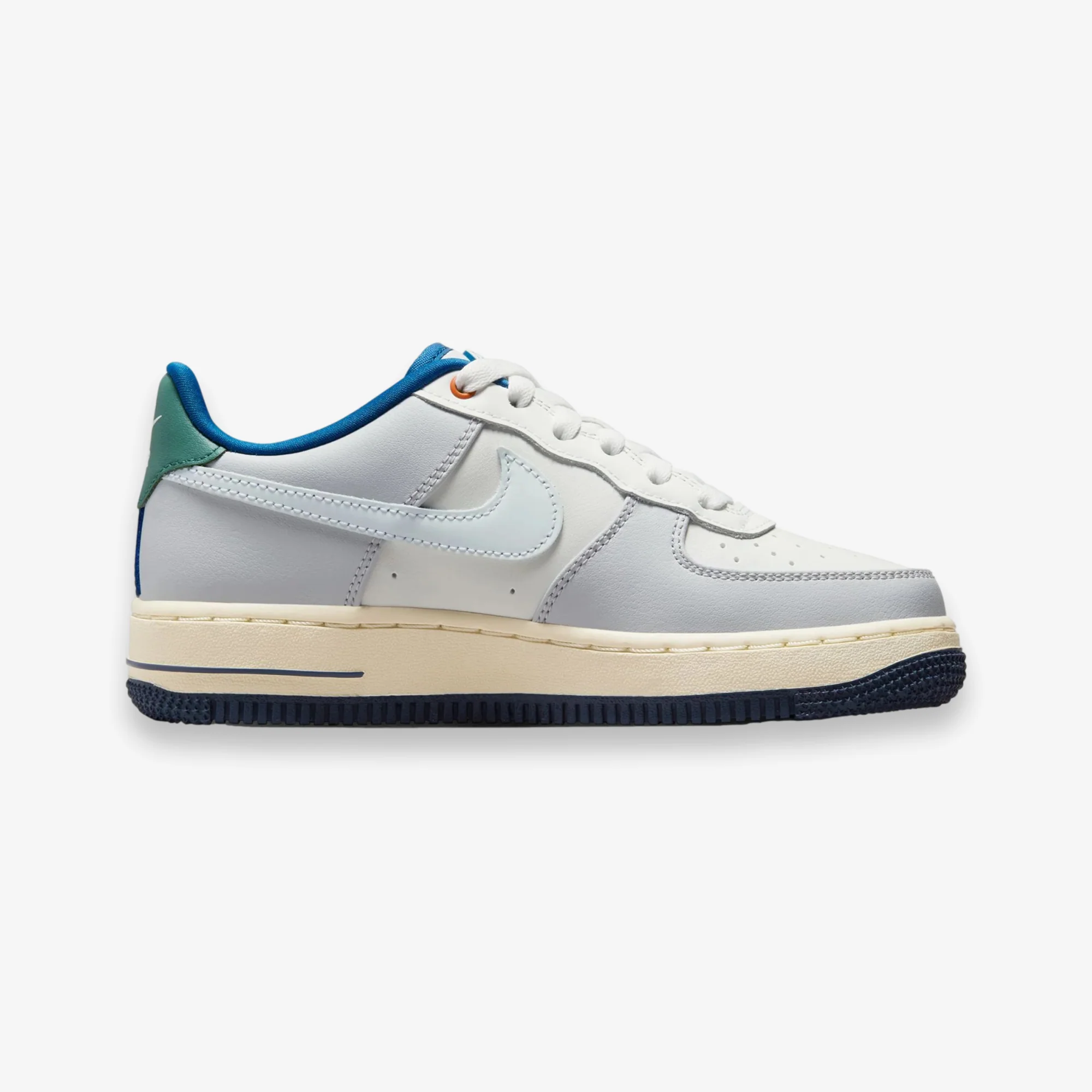 Air Force 1 LV8 GS - Image 3